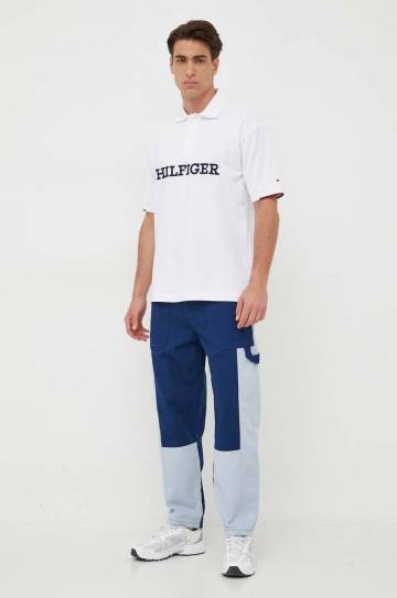 Хлопковое поло Tommy Hilfiger цвет белый с аппликацией Хлопковое поло Tommy Hilfiger цвет белый с аппликацией