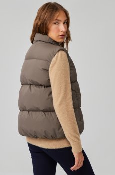 Lacoste жилет жіночий