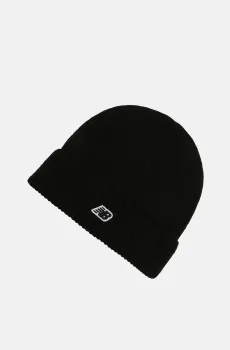 Черная шапка Watchman Beanie V3.0 Черный ONESIZE New Balance LAH53008BK
