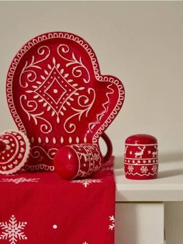 Сільничка і перечниця - червоний