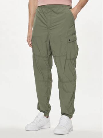 Gap Штани з тканини 487058-01 Зелений Relaxed Fit Gap Штани з тканини 487058-01 Зелений Relaxed Fit