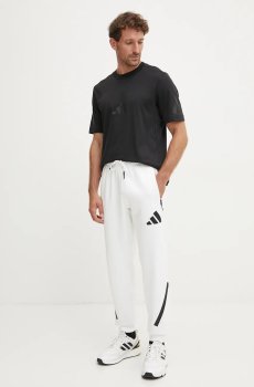 Спортивные штаны adidas ZNE
