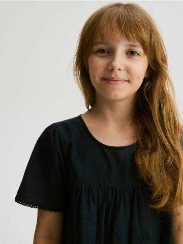 Reserved - Блузка з ажурним подолом - темно-синій - 445DA-95X