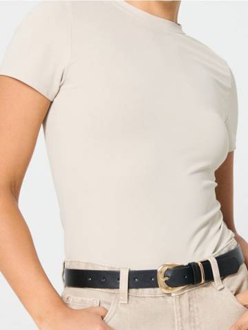 Футболка basic - бежевий Футболка basic - бежевий