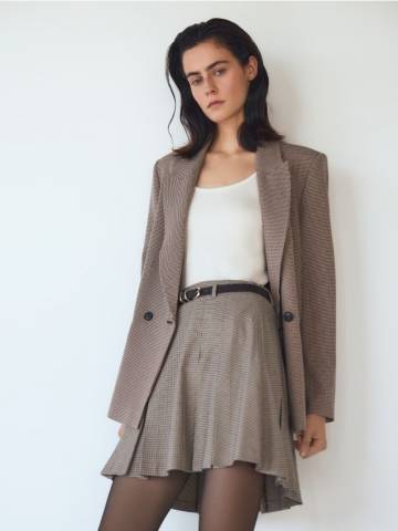 Reserved - Плісирована спідниця з ременем - бежевий - 077GG-08X Reserved - Плісирована спідниця з ременем - бежевий - 077GG-08X