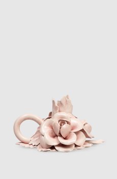 Розовый керамический подсвечник с розами