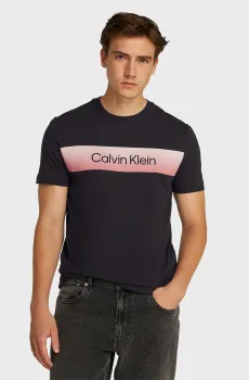 Мужская черная футболка LINEAR OMBRE Черный M Calvin Klein K10K114163