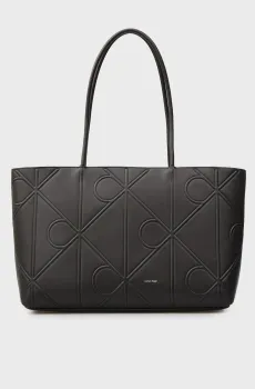 Женская черная кожаная сумка EMBLEM Черный ONESIZE Calvin Klein LV04F3196G