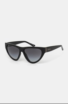 Солнцезащитные очки Guess