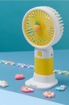 Ручний вентилятор - різнобарвний