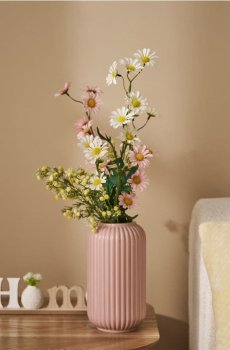 Декоративна рослина у формі гілки - білий