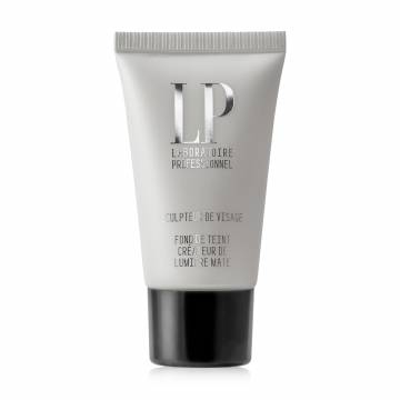 Универсальная жидкая пудра для лица LP Liquid Powder 701, 25 мл Универсальная жидкая пудра для лица LP Liquid Powder 701, 25 мл