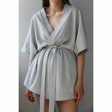 Пижамный комплект женский Miso Waffle Шорты и халат, серый, размер M/L (10337) Пижамный комплект женский Miso Waffle Шорты и халат, серый, размер M/L (10337)