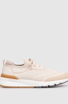 Бежевые кроссовки