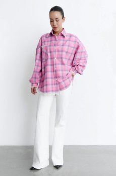 Рожева картата сорочка оверсайз з мереживом