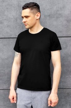 Мужская хлопковая черная футболка OT-F-2