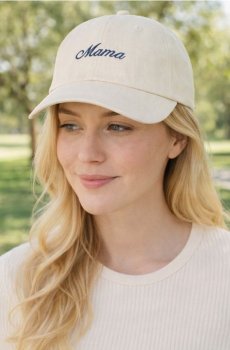 Кепка з вишитим написом - бежевий