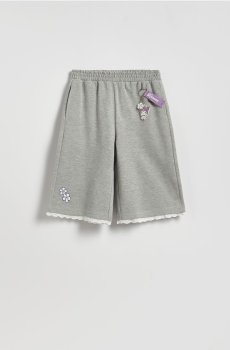 Reserved - Джинсові шорти jorts Kuromi - світло-сірий - 248HN-09M