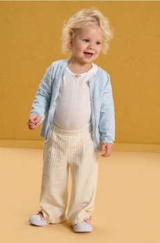 Боді з ажурного трикотажу з декоративною трояндою 3D - кремовий