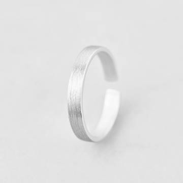 Серебряное кольцо Minimal 10198-17.5р Серебряное кольцо Minimal 10198-17.5р