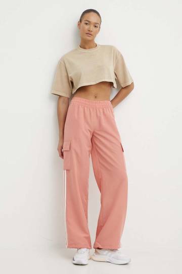 Спортивные штаны adidas Originals цвет розовый с аппликацией IZ0715 Спортивные штаны adidas Originals цвет розовый с аппликацией IZ0715