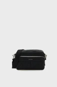 Мужская черная сумка EMBOSS CAMERA Черный ONESIZE Calvin Klein LV04D3330G