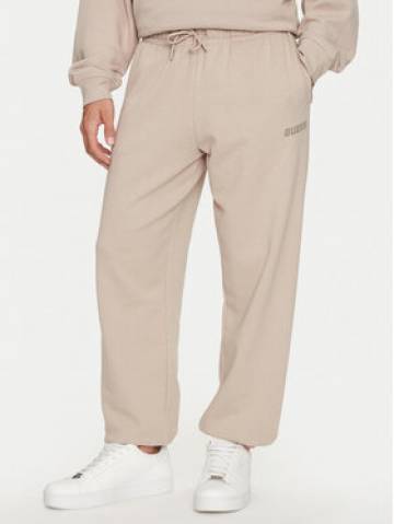 Guess Спортивні штани Emis Z4YB00 KAIJ1 Бежевий Relaxed Fit Guess Спортивні штани Emis Z4YB00 KAIJ1 Бежевий Relaxed Fit