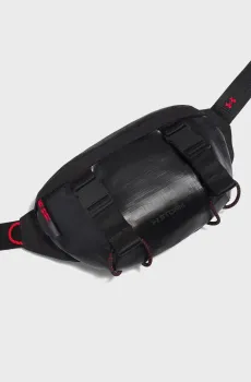 Черная поясная сумка UA Summit Trail Waist Bag Черный ONESIZE Under Armour 1388932-001