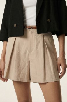 Шорти-бермуди з поясом з домішкою віскози - бежевий