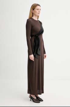 Платье Nanushka