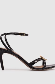 Черные кожаные босоножки Devotion