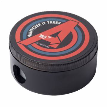 Точилка YES Marvel Avengers круглая, с контейнером, 1 шт (620533) Точилка YES Marvel Avengers круглая, с контейнером, 1 шт (620533)