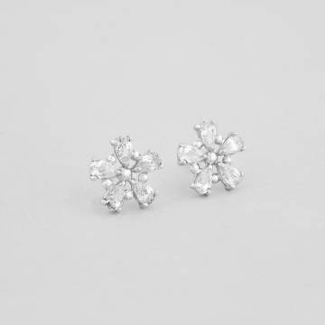 Серебряные серьги Minimal 2159р Серебряные серьги Minimal 2159р