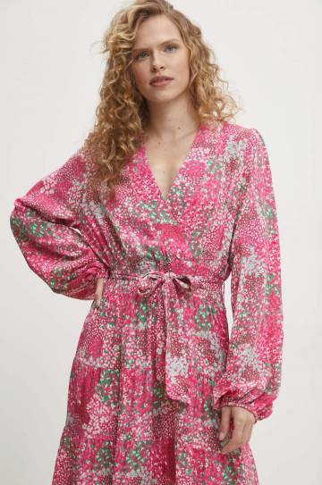 Платье Answear Lab цвет розовый maxi расклешённая Платье Answear Lab цвет розовый maxi расклешённая