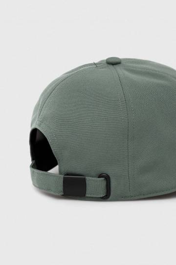 Кепка Jack Wolfskin цвет зелёный с аппликацией Кепка Jack Wolfskin цвет зелёный с аппликацией