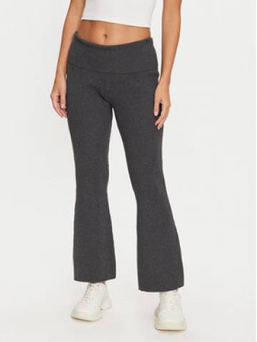 Guess Штани з тканини Nina W4BB53 Z3K92 Сірий Regular Fit Guess Штани з тканини Nina W4BB53 Z3K92 Сірий Regular Fit
