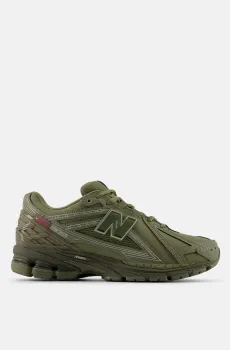 Зеленые кроссовки 1906R Зеленый 11 New Balance U1906ROG