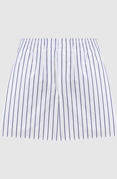 Белые шорты в полоску