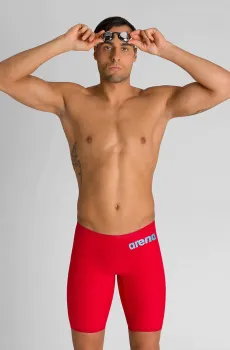 Мужские красные плавки Красный 70 Arena 001130-45