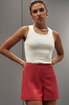 Рожеві короткі шорти з високою талією