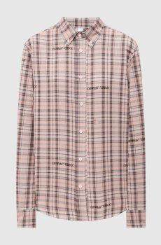 Розовая рубашка в узор