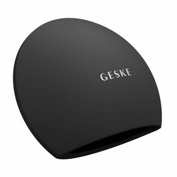 Устройство для увеличения объема губ Geske Lip Volumizer & Booster 4 в 1 серый, S Устройство для увеличения объема губ Geske Lip Volumizer & Booster 4 в 1 серый, S