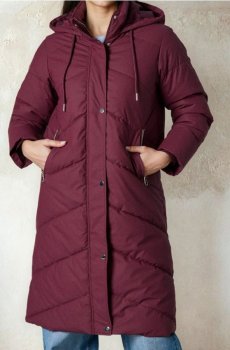 Стьобане пальто з капюшоном - карміновий