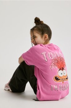 Reserved - Футболка з принтом Inside Out - фуксія - 053HU-43X