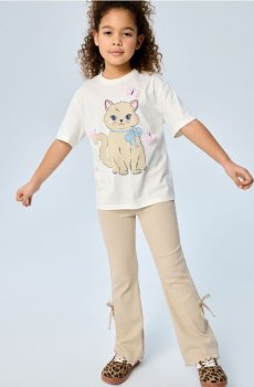 Комплект: футболка та штани - різнобарвний