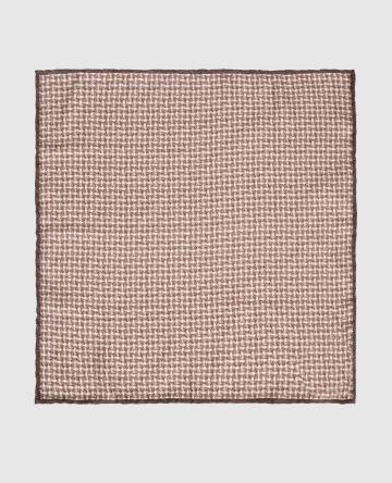 Коричневый платок-паше из шелка в узор