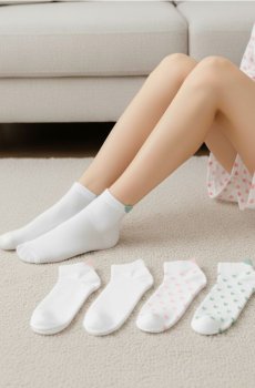 Набір коротких шкарпеток із сердечками, 5 шт. - різнобарвний