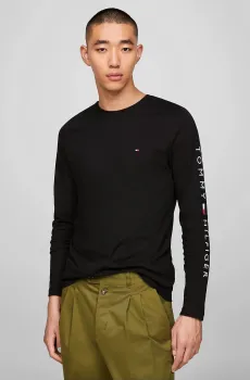 Мужской черный лонгслив TOMMY LOGO TEE Черный XL Tommy Hilfiger MW0MW09096