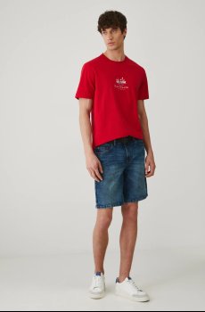 Футболка Medicine