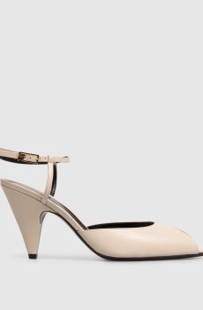 Бежевые кожаные босоножки Beak